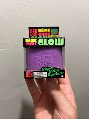 Needoh Nice Cube Glow Super Solid Squish! - Purple